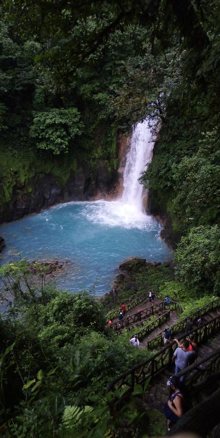 Cabinas El Pilon Rio Celeste Eksteriør billede